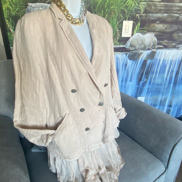 Free People Stunning Light Weight Double Breasted Jacket w/2 Front Pockets - Picture 9 of 16